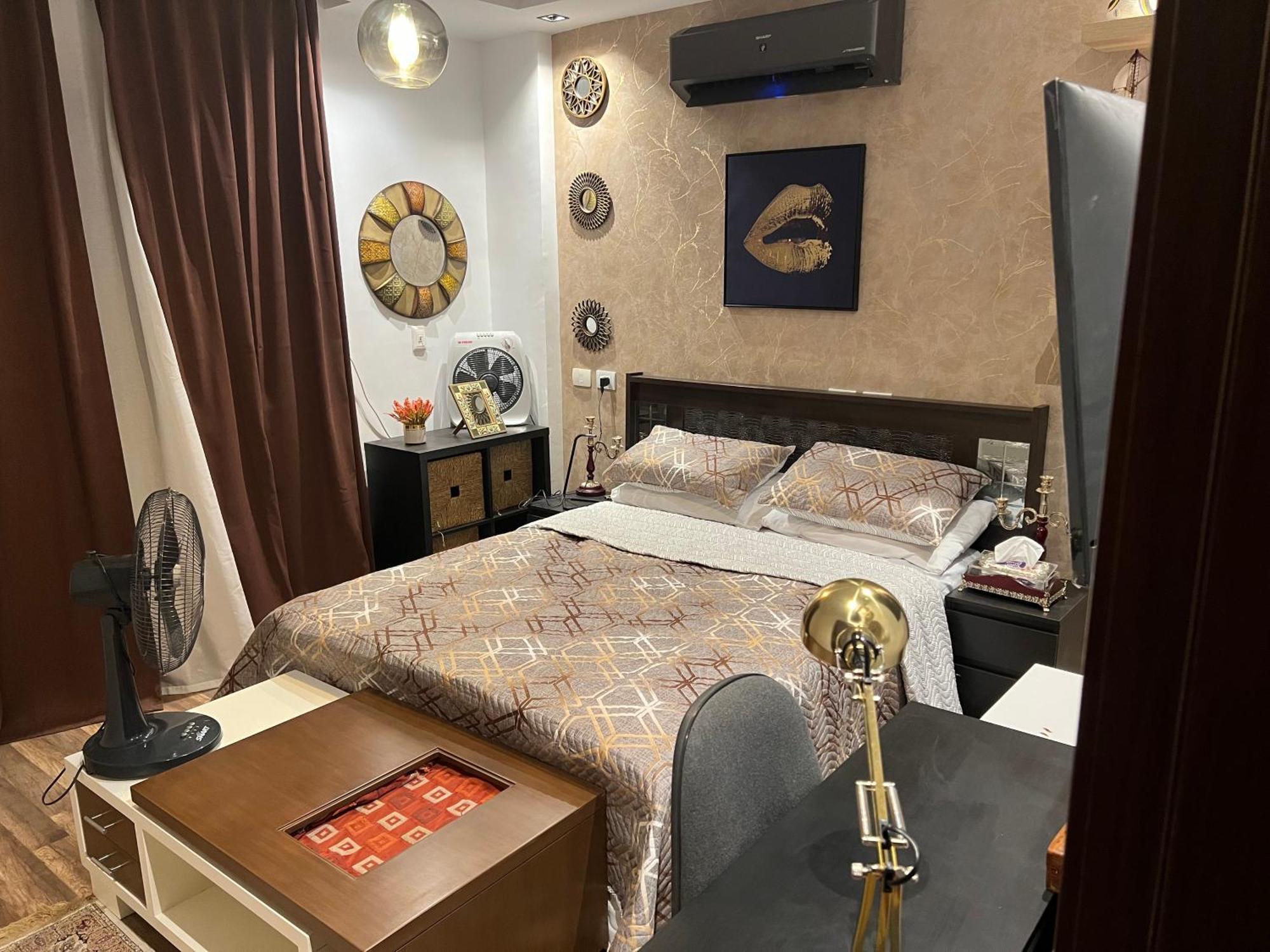 Appartamento شقه مفروشه فاخره بالقاهره الجديده New Cairo Esterno foto
